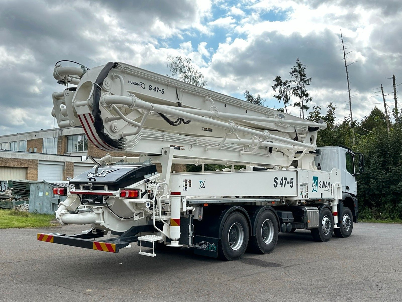 شاحنة خلاطة خرسانة Mercedes-Benz Arocs 5 4142  8x4 SWAN TSP 47-5 160RZ ( 47m ): صور 7