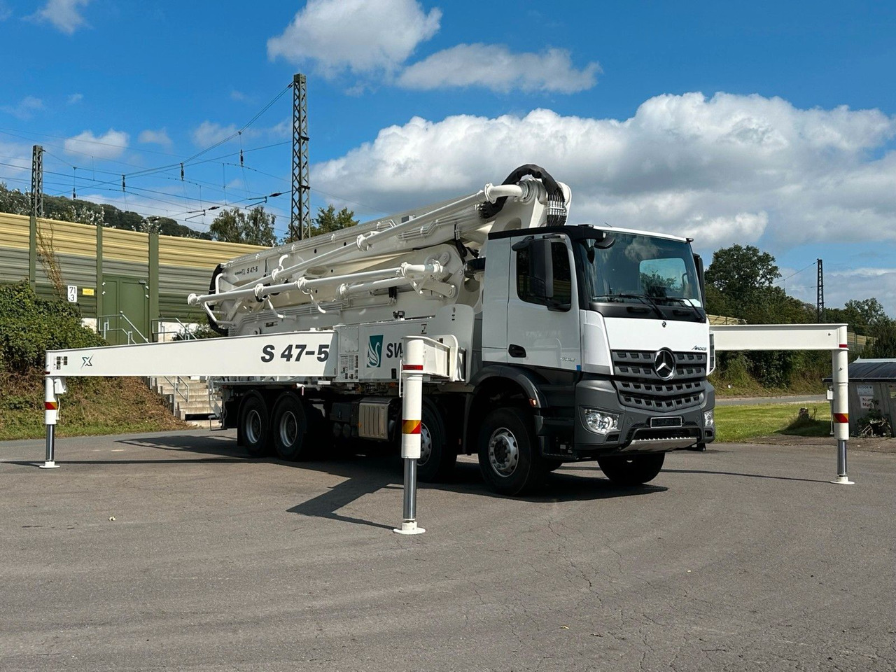 شاحنة خلاطة خرسانة Mercedes-Benz Arocs 5 4142  8x4 SWAN TSP 47-5 160RZ ( 47m ): صور 18