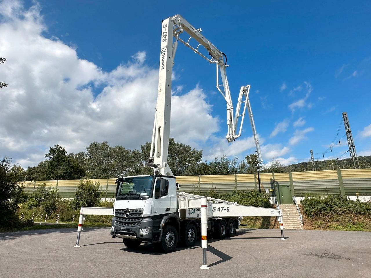 شاحنة خلاطة خرسانة Mercedes-Benz Arocs 5 4142  8x4 SWAN TSP 47-5 160RZ ( 47m ): صور 20