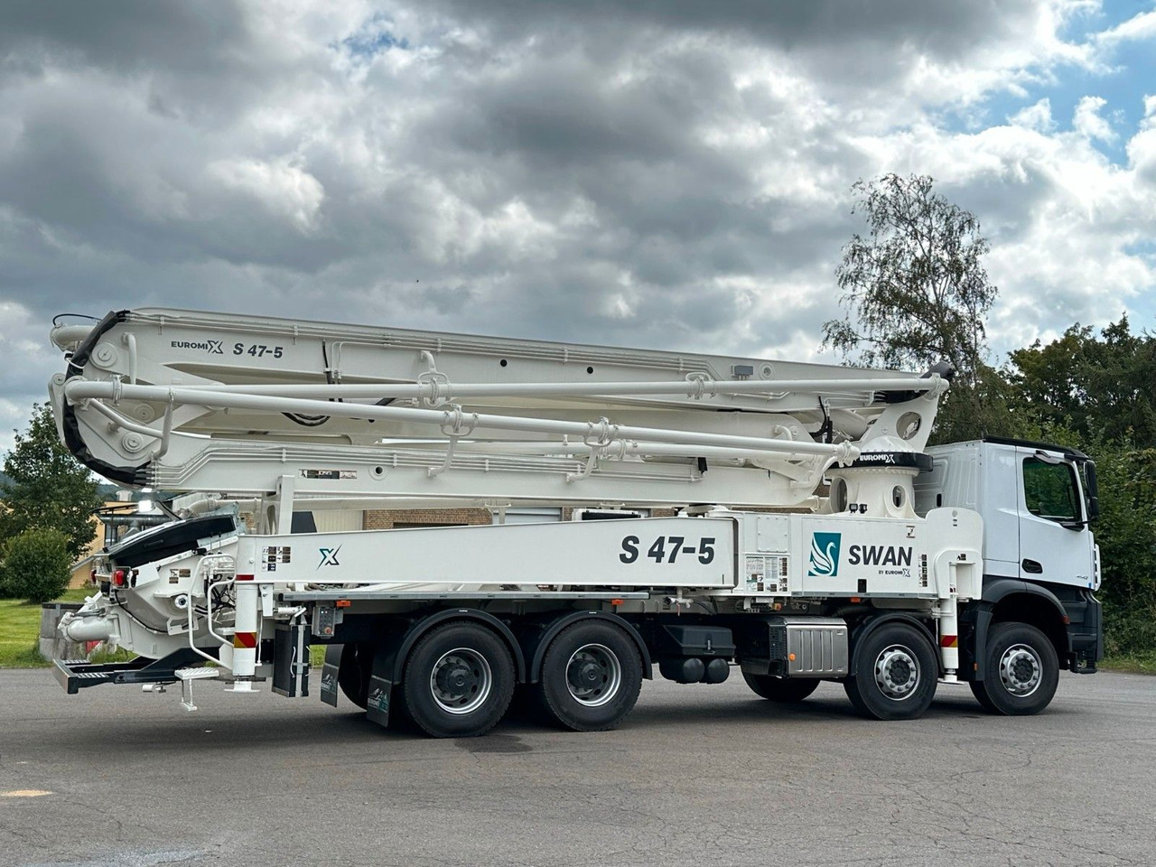 شاحنة خلاطة خرسانة Mercedes-Benz Arocs 5 4142  8x4 SWAN TSP 47-5 160RZ ( 47m ): صور 8