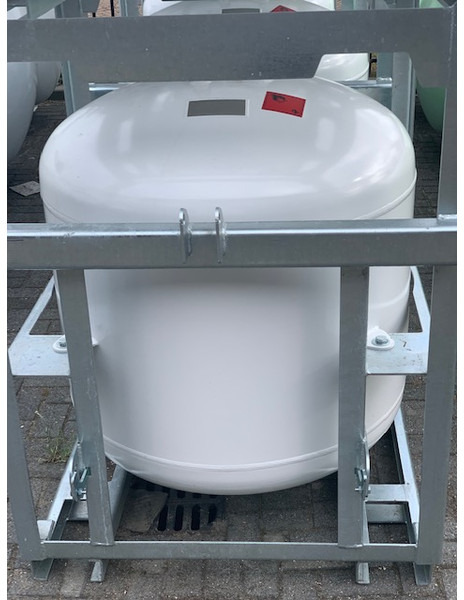 خزان تخزين لنقل الوقود جديد De Visser gastank New  ADR LPG tank 760ltr Full Frame LPG, Gas, Gaz, Gastank Available in different RAL colours on request Gastank: صور 1