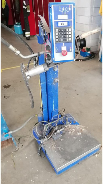 Filling unit Electronic scale gasbottle filling unit with push buttons LPG, GPL - آلات البناء: صور 1 Filling unit Electronic scale gasbottle filling unit with push buttons LPG, GPL - آلات البناء: صور 1