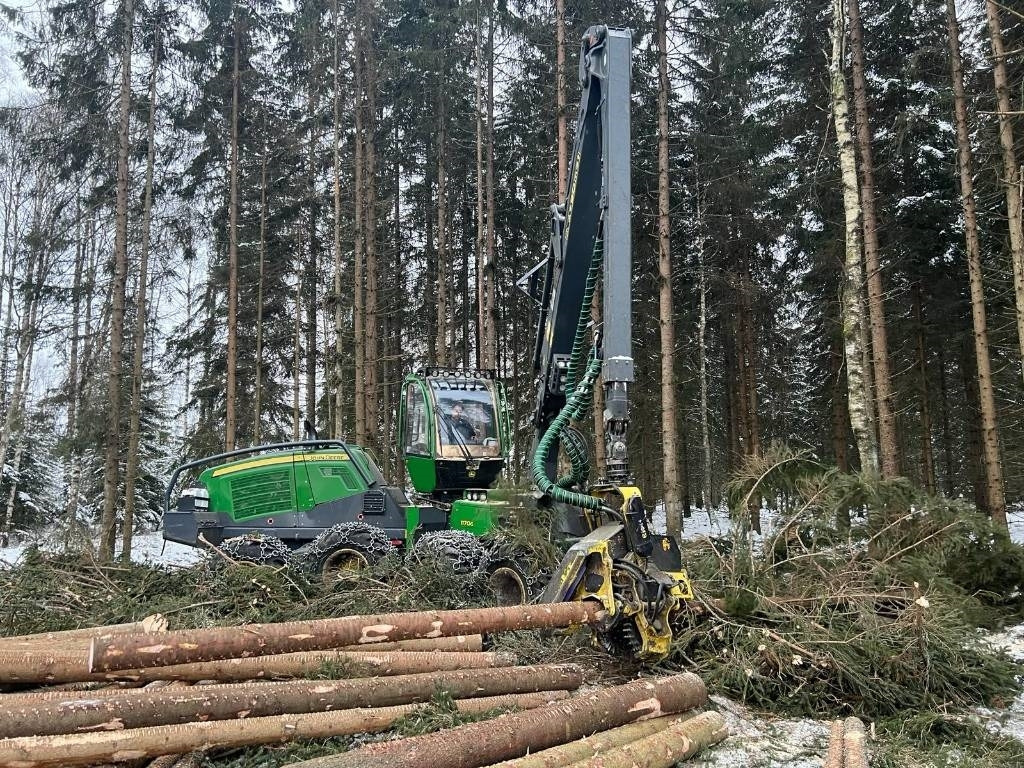 الحصادات John Deere 1170G: صور 15