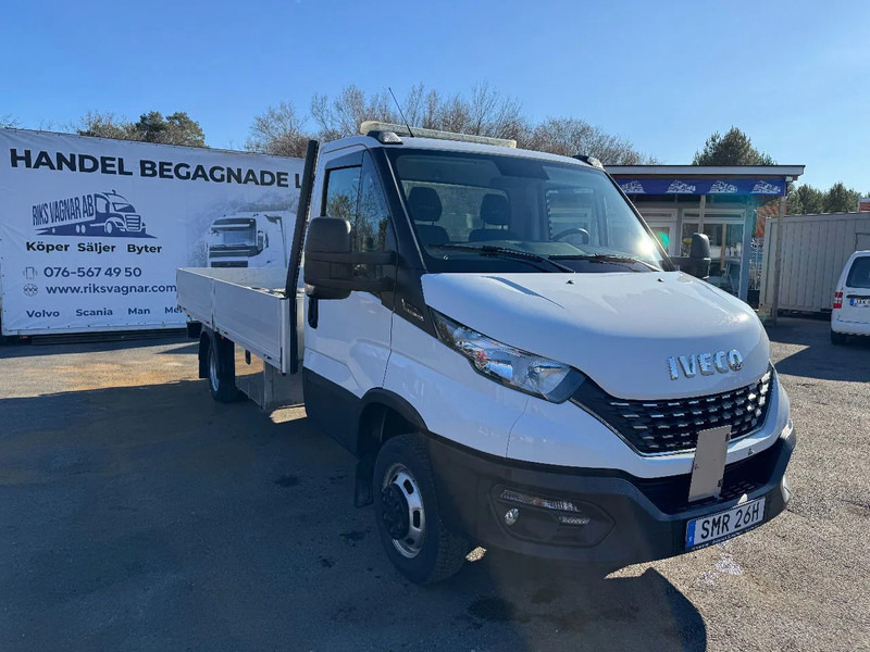 Iveco Daily 35C18, Flatbed-truck, 3.0TDi, 2022 - شاحنات مسطحة: صور 1 Iveco Daily 35C18, Flatbed-truck, 3.0TDi, 2022 - شاحنات مسطحة: صور 1