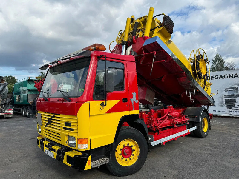 Volvo FL 10.320 12m3 Sludge / Vacuum & High Pressure-Truck, YM: 1990 - فراغ شاحنة: صور 3 Volvo FL 10.320 12m3 Sludge / Vacuum & High Pressure-Truck, YM: 1990 - فراغ شاحنة: صور 3