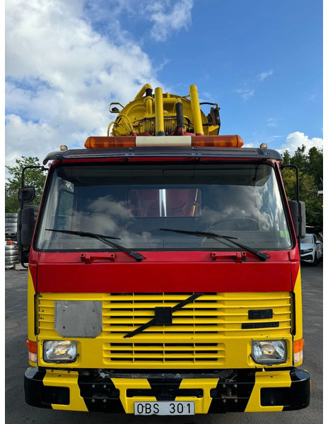 Volvo FL 10.320 12m3 Sludge / Vacuum & High Pressure-Truck, YM: 1990 - فراغ شاحنة: صور 2 Volvo FL 10.320 12m3 Sludge / Vacuum & High Pressure-Truck, YM: 1990 - فراغ شاحنة: صور 2