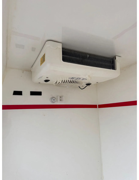 Ford Transit Custom **L2-EURO 6-AC/-30/+22/+4°C** - الشاحنات الصغيرة المبردة: صور 5 Ford Transit Custom **L2-EURO 6-AC/-30/+22/+4°C** - الشاحنات الصغيرة المبردة: صور 5