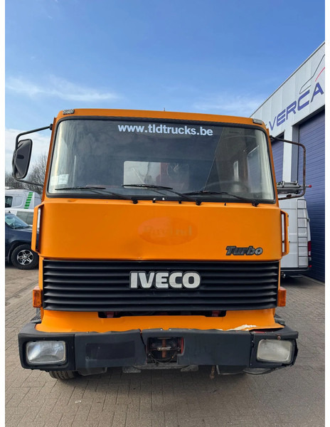 Iveco Turbotech **VACUMTRUCK-HYDROCUREUR** - فراغ شاحنة: صور 2 Iveco Turbotech **VACUMTRUCK-HYDROCUREUR** - فراغ شاحنة: صور 2