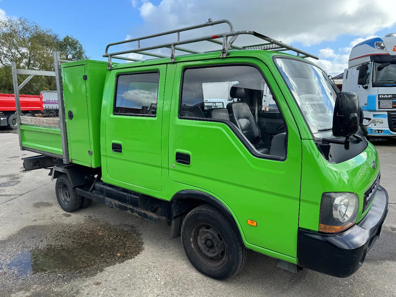 Kia K2500 - الشاحنات الصغيرة المسطحة, الشاحنات الصغيرة كابينة مزدوجة: صور 1 Kia K2500 - الشاحنات الصغيرة المسطحة, الشاحنات الصغيرة كابينة مزدوجة: صور 1
