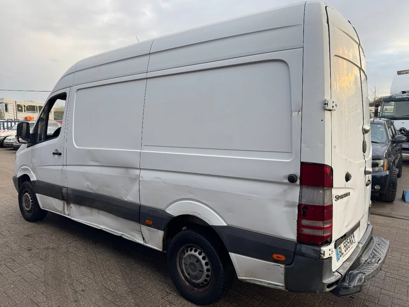 فان المدمجة Mercedes-Benz Sprinter 310: صور 6