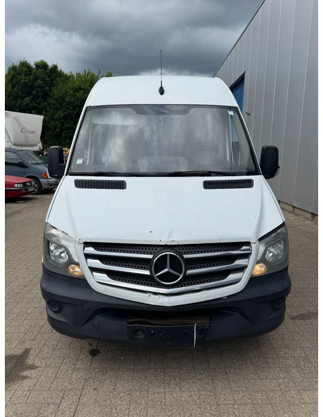 Mercedes-Benz Sprinter 311 **COOLING FOR MEDICATION TRANSPORT-EURO6B-AIRCO** - الشاحنات الصغيرة المبردة: صور 2 Mercedes-Benz Sprinter 311 **COOLING FOR MEDICATION TRANSPORT-EURO6B-AIRCO** - الشاحنات الصغيرة المبردة: صور 2