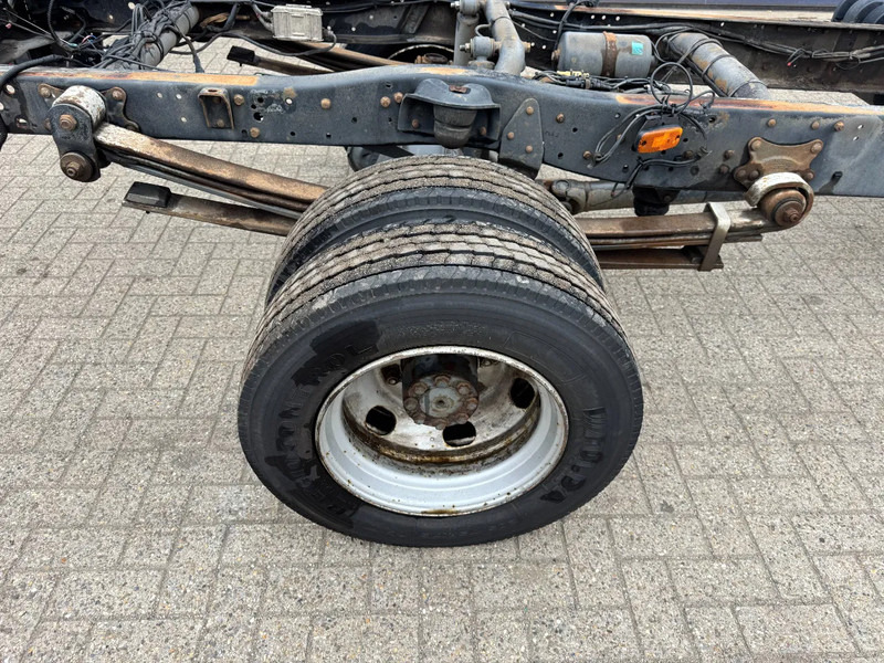 الشاسيه شاحنة Mercedes-Benz VARIO 815D **CHASSIS-VARIO 815D**: صور 5