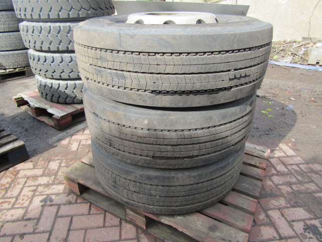 315/70/22.5 ‘ALCOA'(4) MICHELIN STEER PATTERN – 4 PIECE SET - الإطارات - شاحنة: صور 3 315/70/22.5 ‘ALCOA'(4) MICHELIN STEER PATTERN – 4 PIECE SET - الإطارات - شاحنة: صور 3