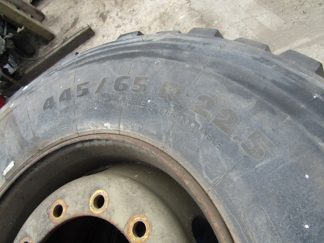 465/65/22.5 MICHELIN TRACK GRIP TYRE WITH RIM - الإطارات - شاحنة: صور 3 465/65/22.5 MICHELIN TRACK GRIP TYRE WITH RIM - الإطارات - شاحنة: صور 3
