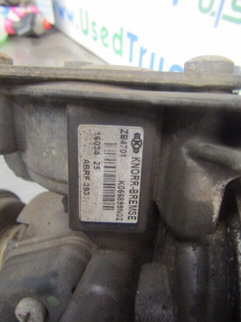 DAF LF 220 ‘KNORR BREMSE’ AIR DRYER P/NO K048309/AE4563 - الكابينة والداخلية - شاحنة: صور 3 DAF LF 220 ‘KNORR BREMSE’ AIR DRYER P/NO K048309/AE4563 - الكابينة والداخلية - شاحنة: صور 3