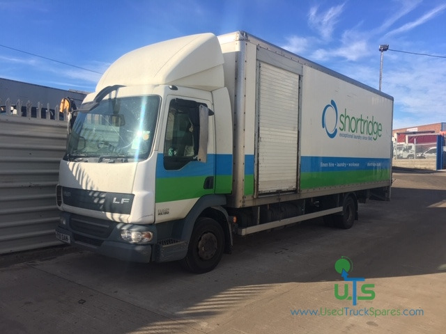 DAF LF 45 22ft BOXVAN - بصندوق مغلق شاحنة: صور 1 DAF LF 45 22ft BOXVAN - بصندوق مغلق شاحنة: صور 1