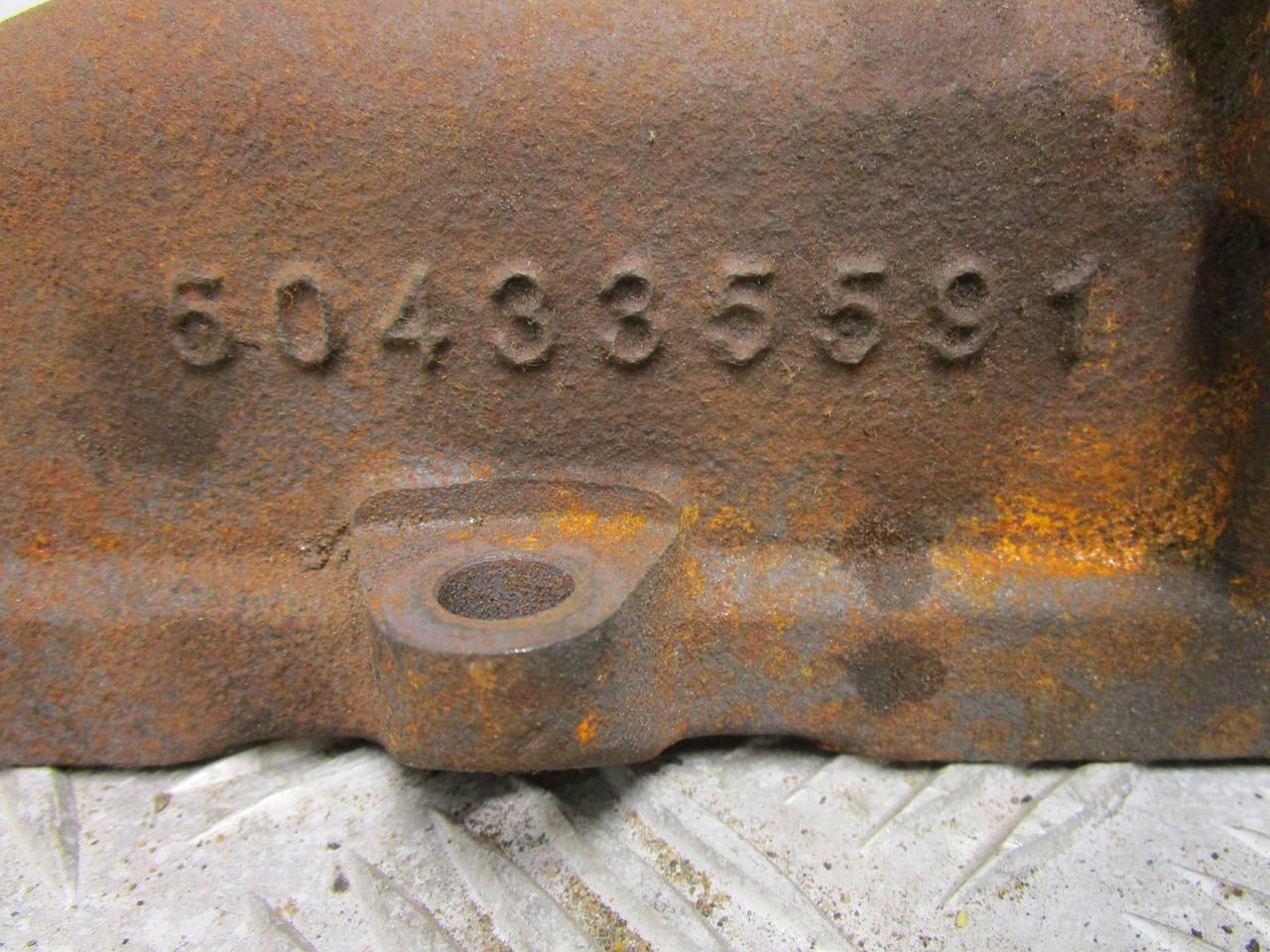 IVECO DAILY 3.0 EXHAUST MANIFOLD P/NO 50433559 - كاتم الصوت/ نظام العادم - شاحنة: صور 2 IVECO DAILY 3.0 EXHAUST MANIFOLD P/NO 50433559 - كاتم الصوت/ نظام العادم - شاحنة: صور 2