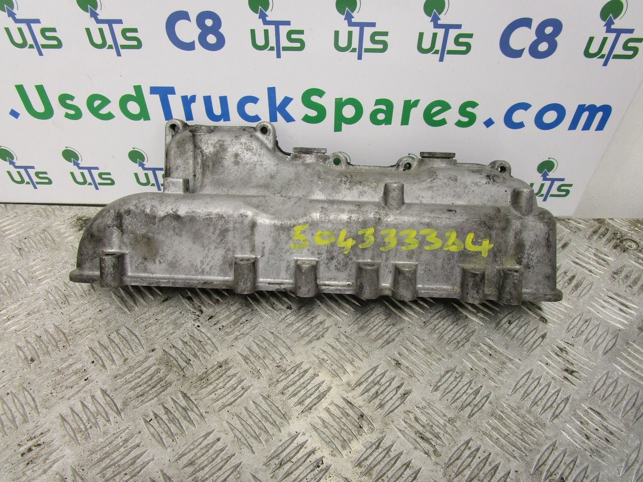 IVECO DAILY 3.0 INLET MANIFOLD P/NO 504333384 - المحرك و قطع الغيار - شاحنة: صور 1 IVECO DAILY 3.0 INLET MANIFOLD P/NO 504333384 - المحرك و قطع الغيار - شاحنة: صور 1