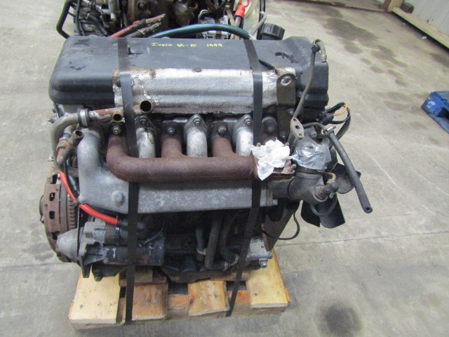 IVECO DAILY TYPE 8140.07/2.5 TURBO DIESEL ENGINE - المحرك - شاحنة: صور 3 IVECO DAILY TYPE 8140.07/2.5 TURBO DIESEL ENGINE - المحرك - شاحنة: صور 3