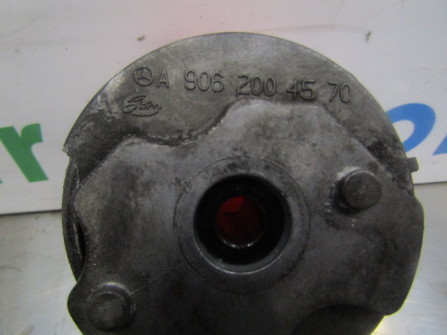 MERCEDES 1829 EURO 5 OM906 FAN BELT TENSIONER A906 200 4570 - المحرك و قطع الغيار - شاحنة: صور 2 MERCEDES 1829 EURO 5 OM906 FAN BELT TENSIONER A906 200 4570 - المحرك و قطع الغيار - شاحنة: صور 2