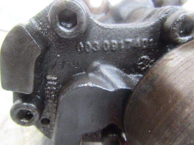 MERCEDES 1829 OM906 EURO 5 OIL FEED PUMP 0030917401 - المحرك و قطع الغيار - شاحنة: صور 2 MERCEDES 1829 OM906 EURO 5 OIL FEED PUMP 0030917401 - المحرك و قطع الغيار - شاحنة: صور 2