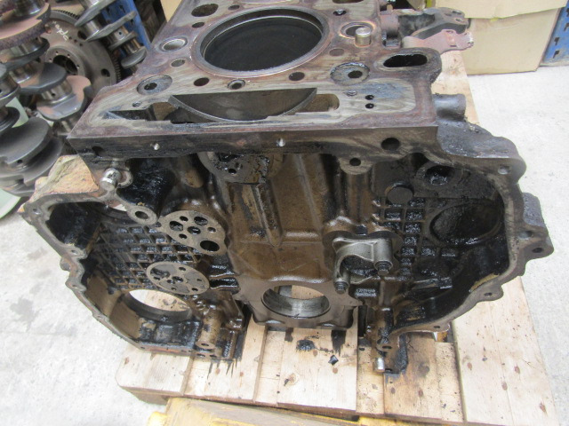 MERCEDES ACTROS MP4 OM471-6 ENGINE BLOCK - المحرك و قطع الغيار - شاحنة: صور 2 MERCEDES ACTROS MP4 OM471-6 ENGINE BLOCK - المحرك و قطع الغيار - شاحنة: صور 2