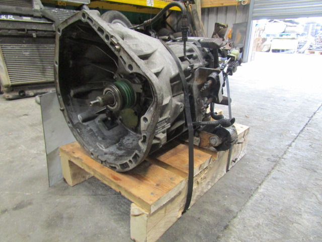 MERCEDES SPRINTER 311 CDI 5 SPEED GEARBOX - علبة التروس - شاحنة: صور 2 MERCEDES SPRINTER 311 CDI 5 SPEED GEARBOX - علبة التروس - شاحنة: صور 2