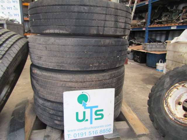 MITSUBISHI FUSO (6) WHEELS AND TYRES 205/75/17.5 8-10MM TREAD 32MM HOLES SET OF 6 - الإطارات - شاحنة: صور 4 MITSUBISHI FUSO (6) WHEELS AND TYRES 205/75/17.5 8-10MM TREAD 32MM HOLES SET OF 6 - الإطارات - شاحنة: صور 4