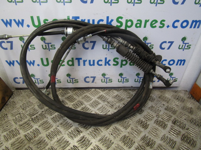MITSUBISHI FUSO GEARCHANGE CABLES (2) FOR 6 SPEED ZF65 420 GEARBOX - الكابينة والداخلية - شاحنة: صور 2 MITSUBISHI FUSO GEARCHANGE CABLES (2) FOR 6 SPEED ZF65 420 GEARBOX - الكابينة والداخلية - شاحنة: صور 2