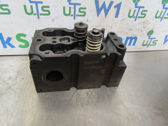 RENAULT PREMIUM 400 CYLINDER HEADS – 6 AVAILABLE - المحرك و قطع الغيار - شاحنة: صور 2 RENAULT PREMIUM 400 CYLINDER HEADS – 6 AVAILABLE - المحرك و قطع الغيار - شاحنة: صور 2