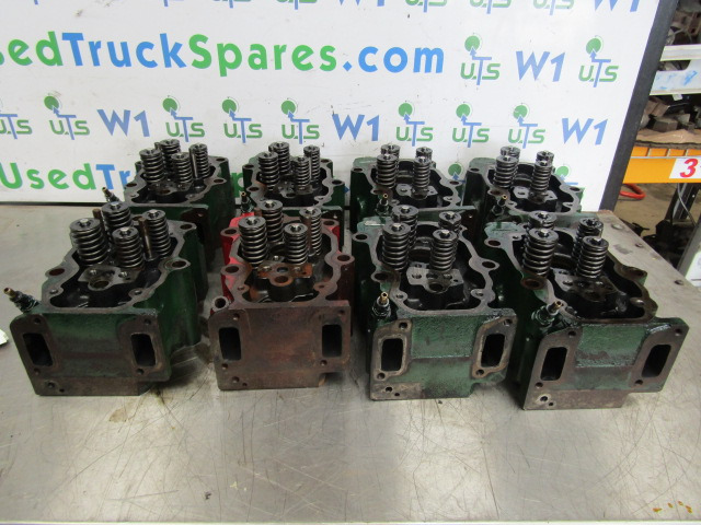 SCANIA 144/164 V8 CYLINDER HEAD - المحرك و قطع الغيار - شاحنة: صور 1 SCANIA 144/164 V8 CYLINDER HEAD - المحرك و قطع الغيار - شاحنة: صور 1
