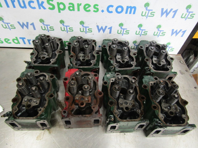 SCANIA 144/164 V8 CYLINDER HEAD - المحرك و قطع الغيار - شاحنة: صور 2 SCANIA 144/164 V8 CYLINDER HEAD - المحرك و قطع الغيار - شاحنة: صور 2