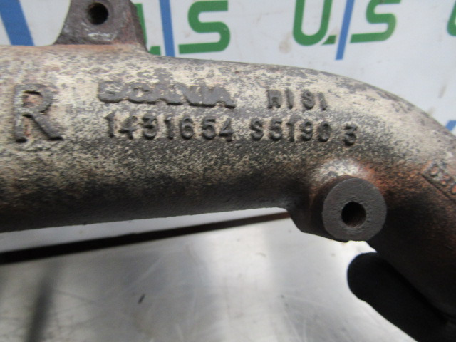 SCANIA 144/164 V8 EXHAUST / TURBO MANIFOLD P/NO R1431654 – S 51903 - المحرك و قطع الغيار - شاحنة: صور 2 SCANIA 144/164 V8 EXHAUST / TURBO MANIFOLD P/NO R1431654 – S 51903 - المحرك و قطع الغيار - شاحنة: صور 2