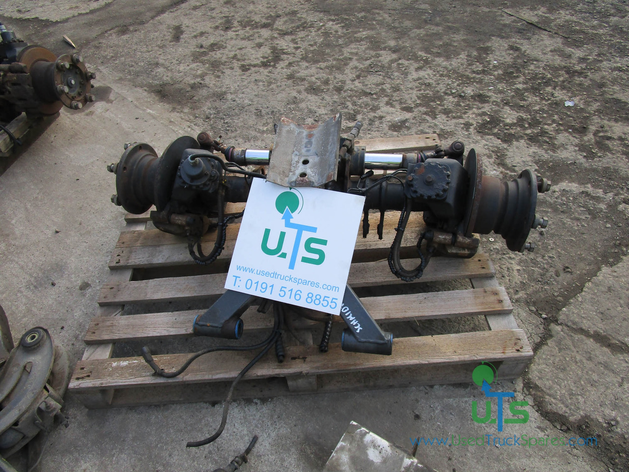 SCHMIDT SWINGO 200 FRONT AXLE COMPLETE - المحور الأمامي - سيارة بلدية: صور 1 SCHMIDT SWINGO 200 FRONT AXLE COMPLETE - المحور الأمامي - سيارة بلدية: صور 1