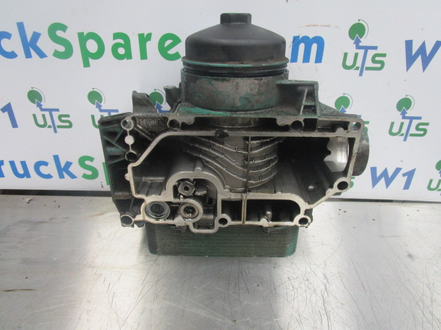 VOLVO FE 240/280 D7E OIL FILTER HOUSING / OIL COOLER - المحرك و قطع الغيار - شاحنة: صور 2 VOLVO FE 240/280 D7E OIL FILTER HOUSING / OIL COOLER - المحرك و قطع الغيار - شاحنة: صور 2