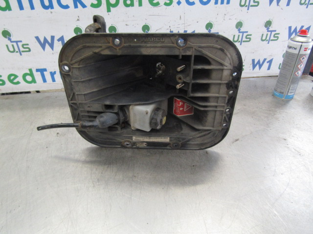 VOLVO FE BRAKE AND CLUTCH PEDAL BOX WABCO P/NO 7421194142 - أجزاء الفرامل - شاحنة: صور 1 VOLVO FE BRAKE AND CLUTCH PEDAL BOX WABCO P/NO 7421194142 - أجزاء الفرامل - شاحنة: صور 1