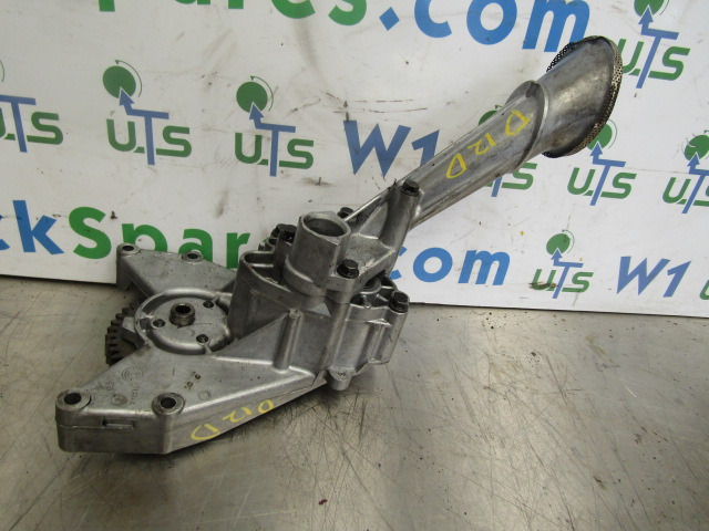 VOLVO FH D12D OIL PUMP - المحرك و قطع الغيار - شاحنة: صور 1 VOLVO FH D12D OIL PUMP - المحرك و قطع الغيار - شاحنة: صور 1