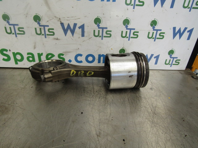 VOLVO FH D12D PISTON & CONROD (6 AVAILABLE) - المحرك و قطع الغيار - شاحنة: صور 4 VOLVO FH D12D PISTON & CONROD (6 AVAILABLE) - المحرك و قطع الغيار - شاحنة: صور 4
