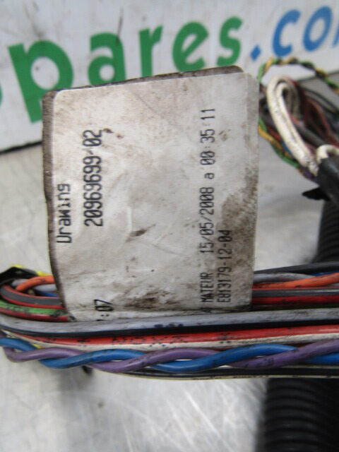 VOLVO FH13A ECU / FUSEBOARD HARNESS P/NO 20969699 / 02 - كتلة التحكم - شاحنة: صور 3 VOLVO FH13A ECU / FUSEBOARD HARNESS P/NO 20969699 / 02 - كتلة التحكم - شاحنة: صور 3