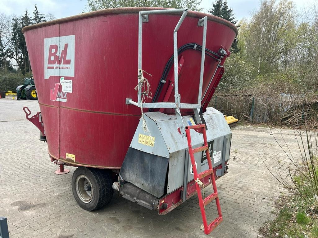 BVL V-MIX PLUS 13-1S - آلة خلط وتوزيع الأعلاف: صور 5 BVL V-MIX PLUS 13-1S - آلة خلط وتوزيع الأعلاف: صور 5