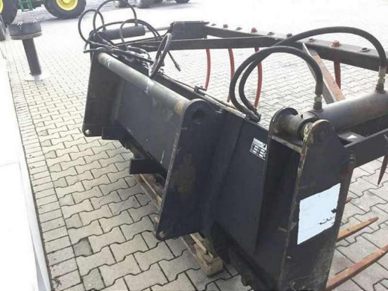 Bressel SZ 25 - لوادر وحفارات أمامية: صور 3 Bressel SZ 25 - لوادر وحفارات أمامية: صور 3