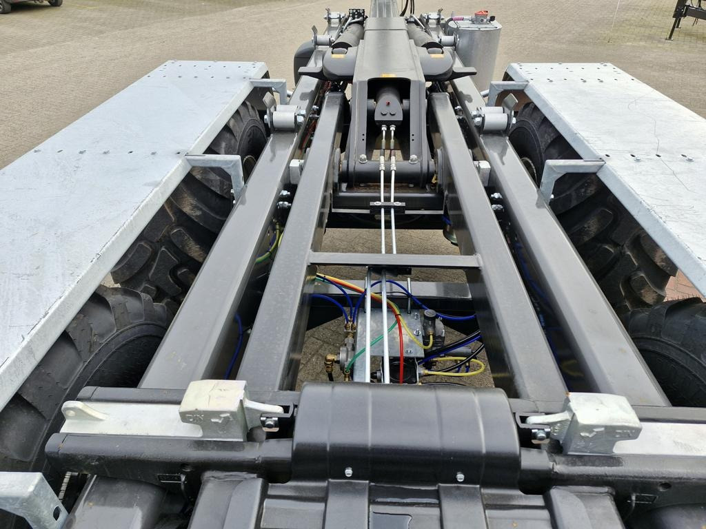 Fliegl HKL 22 - مقطورة: صور 5 Fliegl HKL 22 - مقطورة: صور 5