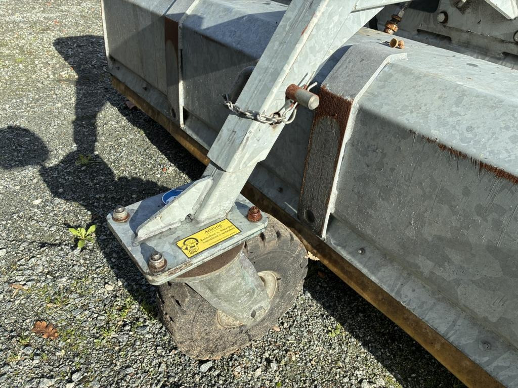 Fliegl KEH230/600 - جزازة: صور 3 Fliegl KEH230/600 - جزازة: صور 3