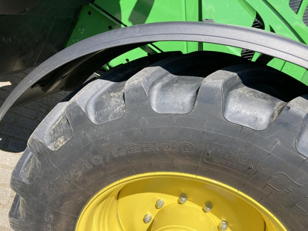 John Deere 6195M - جرار: صور 2 John Deere 6195M - جرار: صور 2