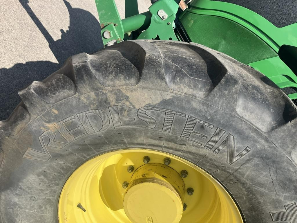 John Deere 6210R - جرار: صور 3 John Deere 6210R - جرار: صور 3