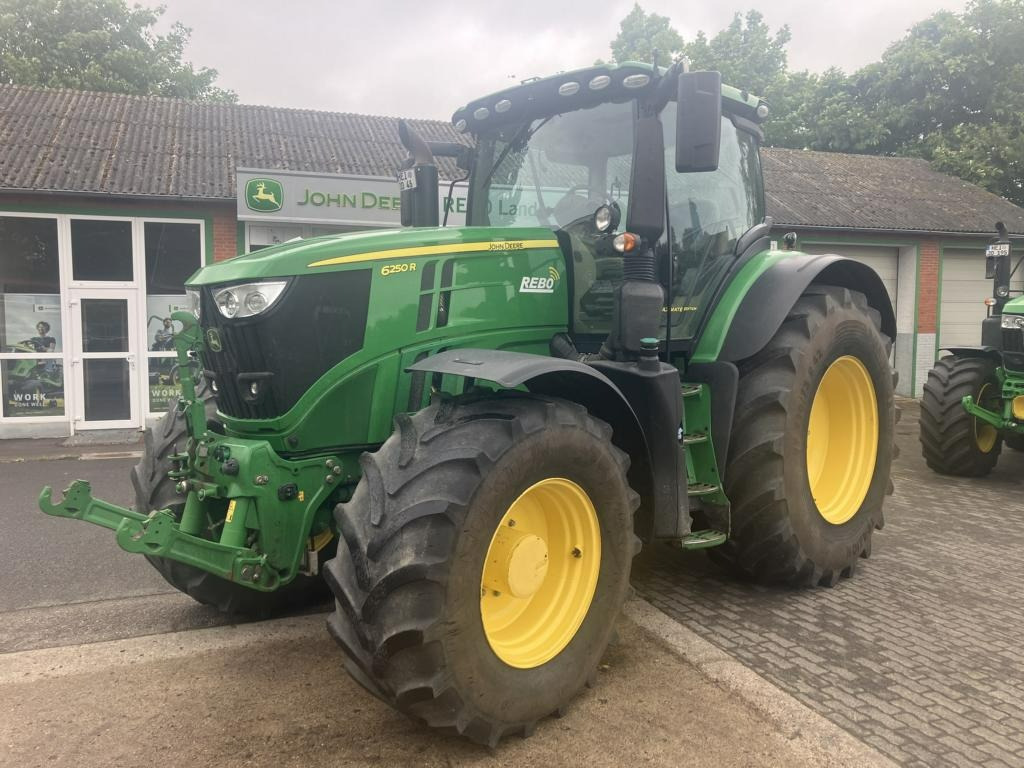 John Deere 6250 R Ultimate - جرار: صور 1 John Deere 6250 R Ultimate - جرار: صور 1