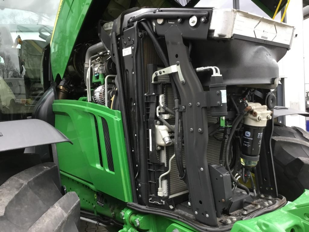 John Deere 6250R - جرار: صور 3 John Deere 6250R - جرار: صور 3