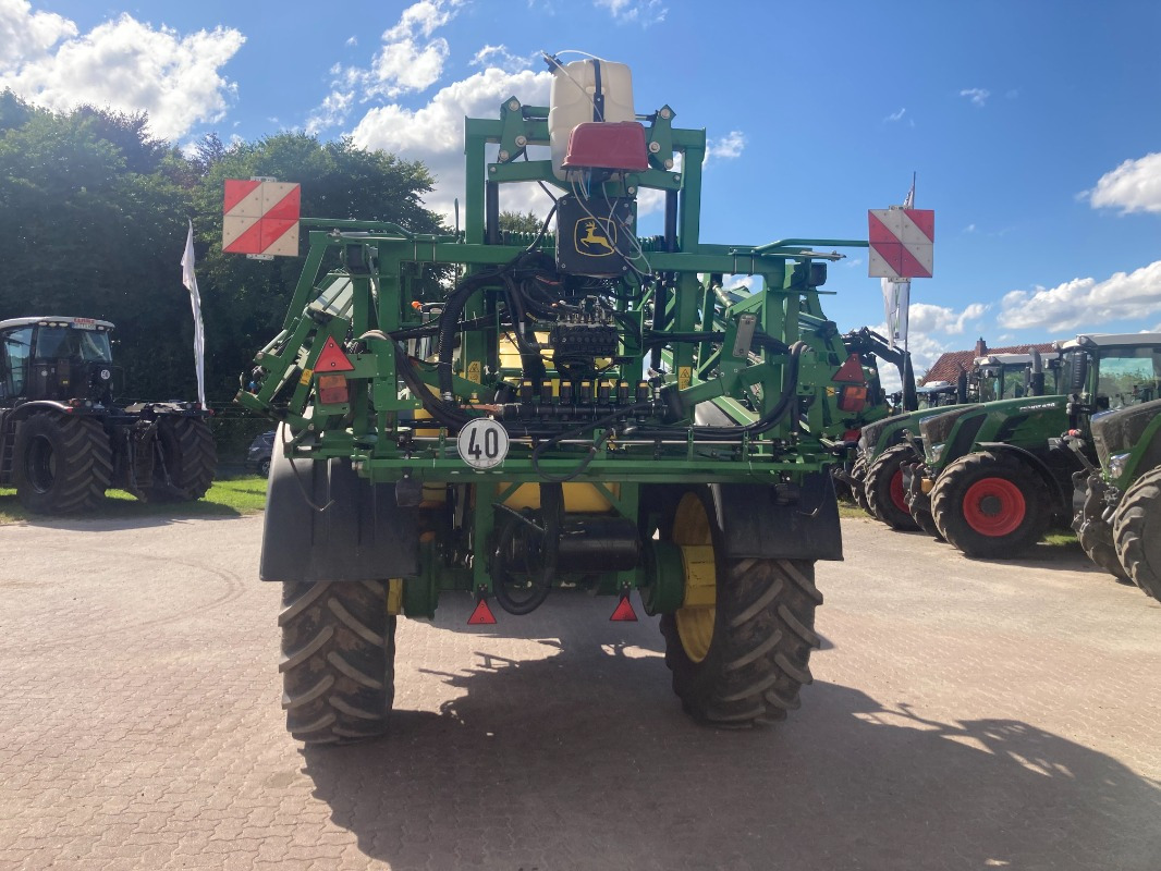 John Deere 732 - آلة الرش: صور 3 John Deere 732 - آلة الرش: صور 3