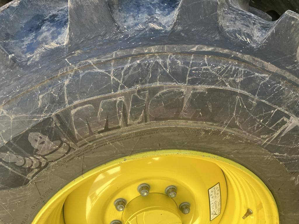 John Deere 8600 FELDHÄCKSLER - آلة حصاد: صور 5 John Deere 8600 FELDHÄCKSLER - آلة حصاد: صور 5