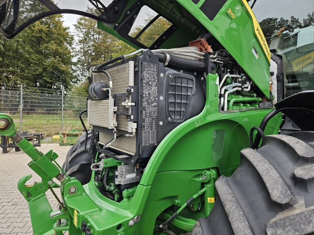 John Deere TRAKTOR 7R310 - جرار: صور 4 John Deere TRAKTOR 7R310 - جرار: صور 4